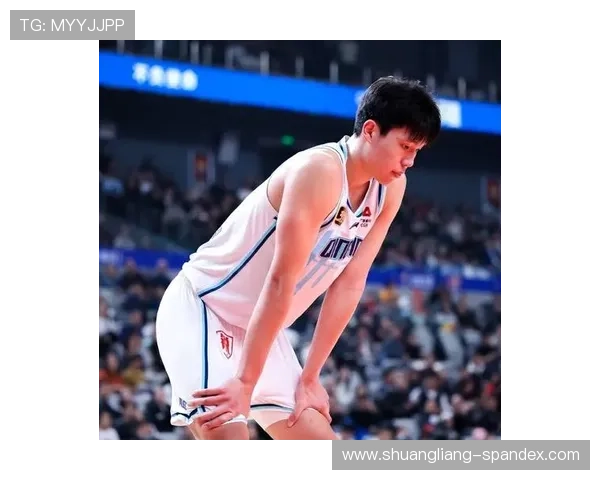 杨瀚森从CBA最佳防守球员到NBA防守软肋的转变原因分析 杨瀚森从CBA最佳防守球员到NBA防守软肋的转变原因分析