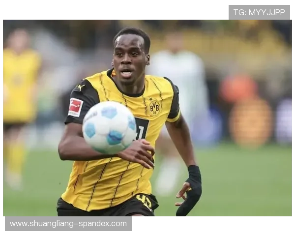 吉滕斯谈适应期心态保持冷静自我鞭策努力成为球队核心 吉滕斯谈适应期心态保持冷静自我鞭策努力成为球队核心