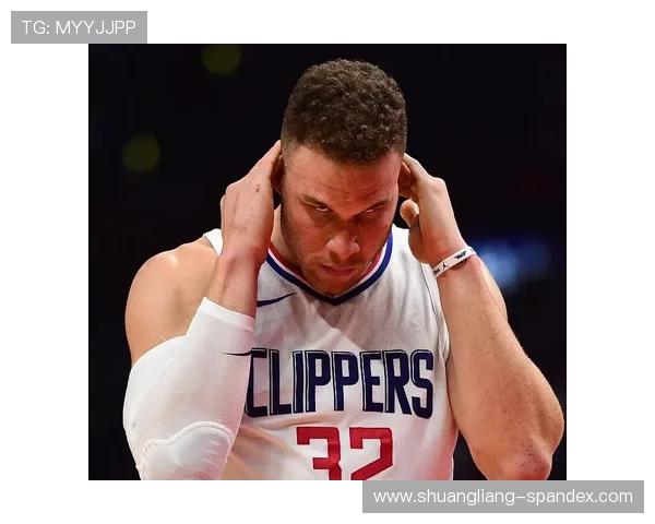 巅峰期敢尝试隔扣文班吗 格里芬自信回应全力尝试即使被帽也不后悔 巅峰期敢尝试隔扣文班吗 格里芬自信回应全力尝试即使被帽也不后悔